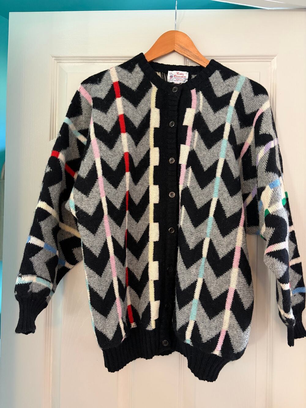 VTG Lady Clansman L Cardigan Sweater Scottish Shetland Wool Chevron Geometric